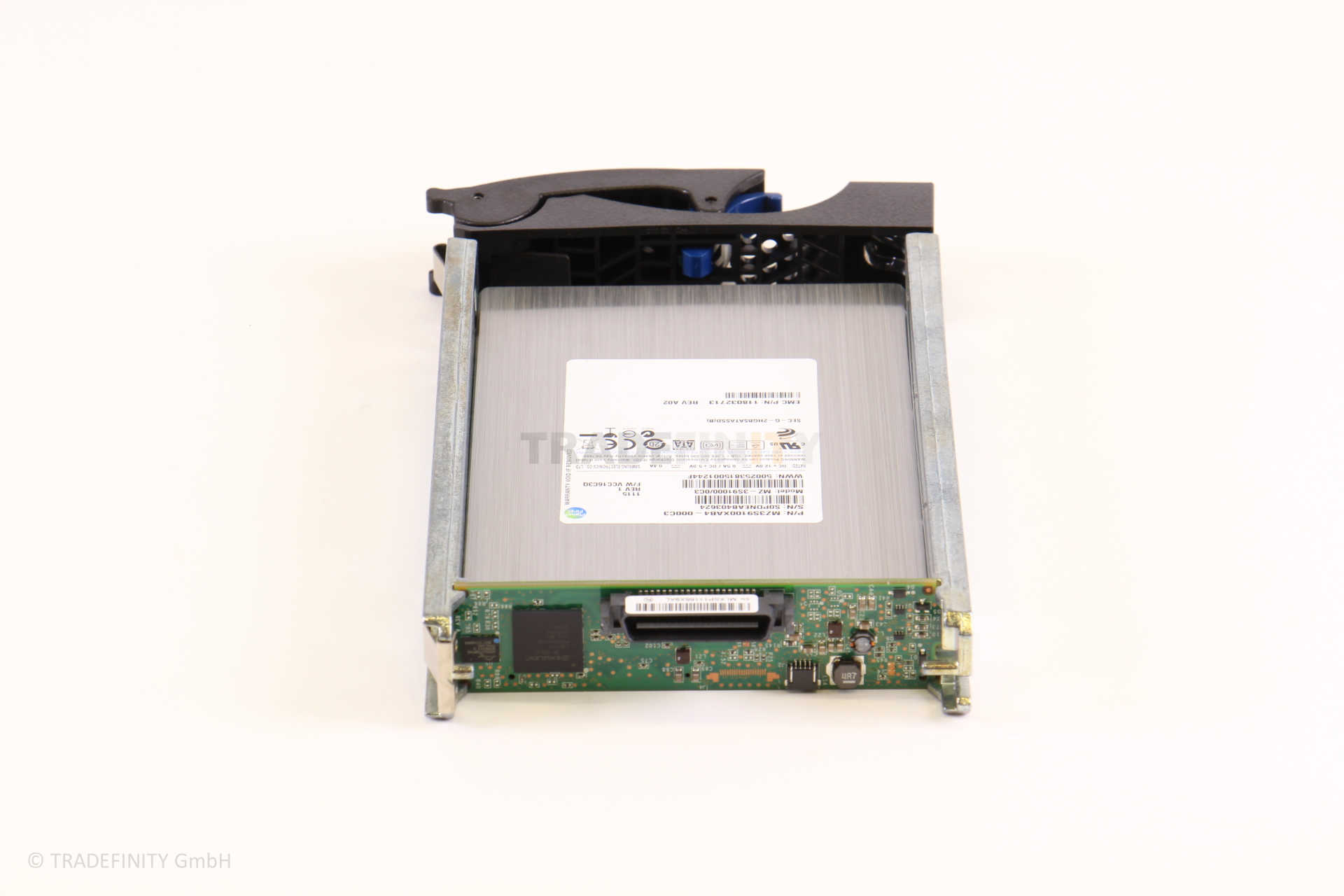 100 GB Enterprise Flash Drive (EFD)