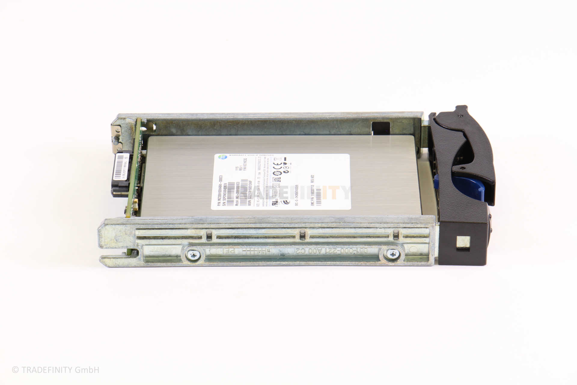 100 GB Enterprise Flash Drive (EFD)